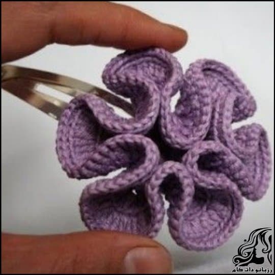 https://up.rozbano.com/view/3578787/crochet%20head%20flower%20tutorial.jpg