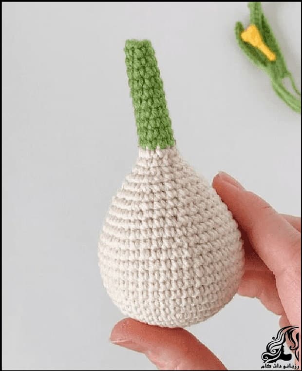 https://up.rozbano.com/view/3623322/knitted%20Hyacinth%20for%20Haft%20Sin%20tutorial-01.jpg