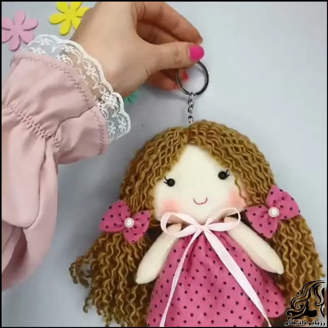 https://up.rozbano.com/view/3789135/Curly%20haired%20Jasuichi%20doll%20tutorial.webp