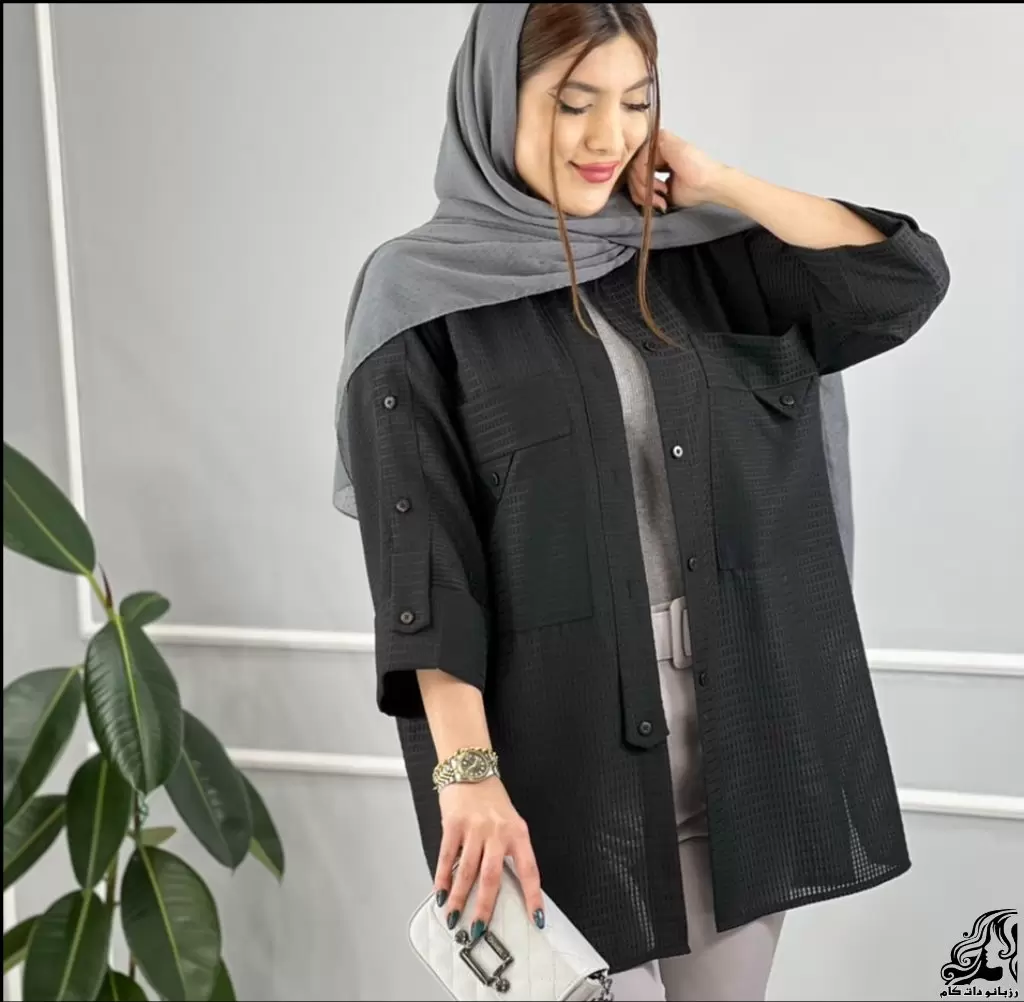 https://up.rozbano.com/view/3811210/Sewing%20pattern%20for%20a%20straw%20buttoned%20coat-01.webp