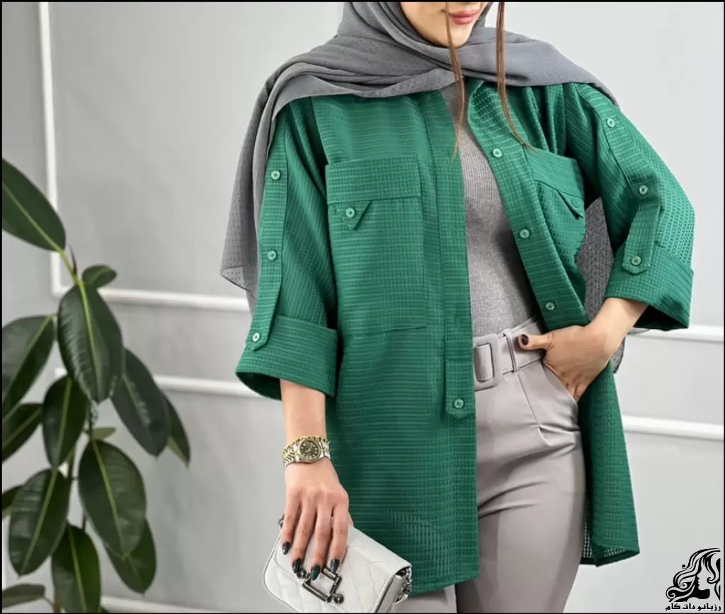https://up.rozbano.com/view/3811219/Sewing%20pattern%20for%20a%20straw%20buttoned%20coat.webp